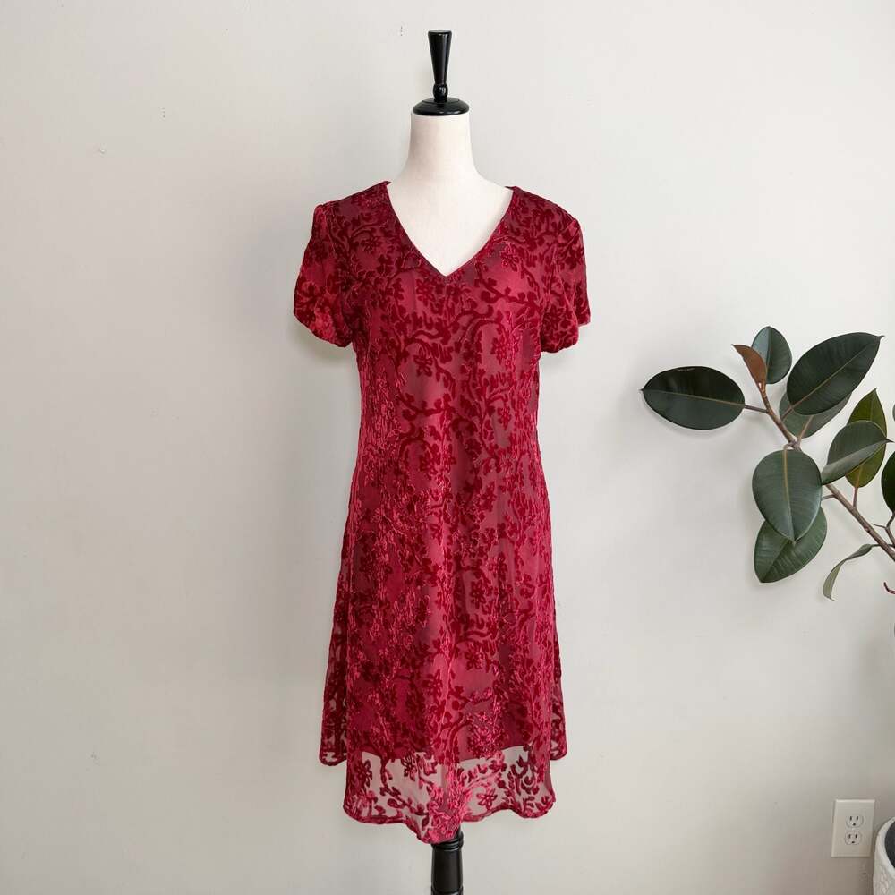 Jessica Howard Women's Red Velvet Burnout Floral Sheath Dress, Size 14